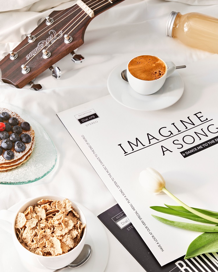Desayuno-DE-ARTISTAS-PORTADA-Barcelo-Imagine-009v2